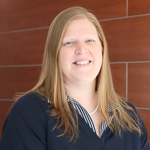 headshot of Annie Abbott