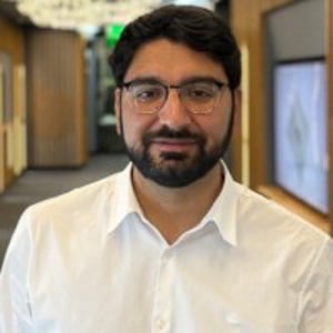 headshot of M. Mohsin Thakur