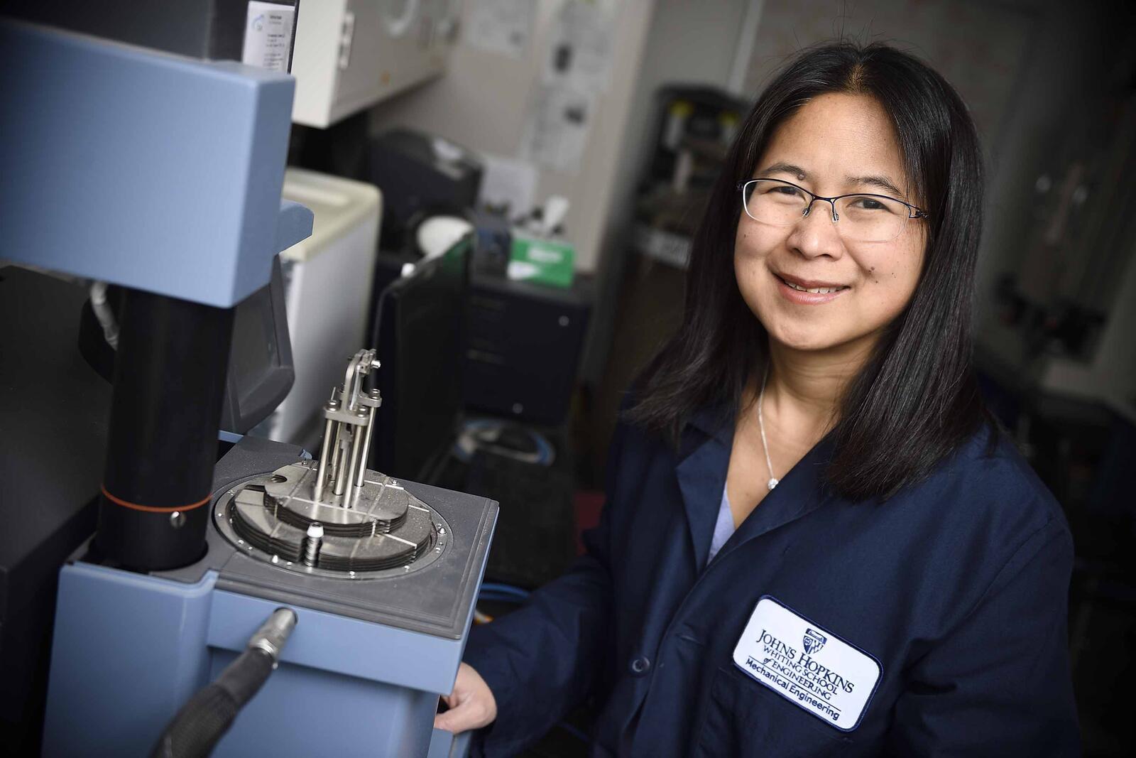 Vicky Nguyen in the lab